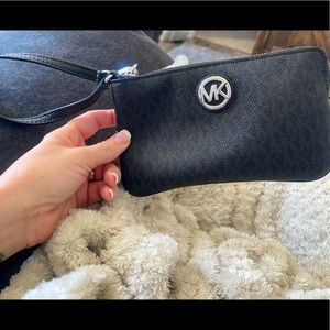 Michael Kors Black Wristlet - SUPER CUTE